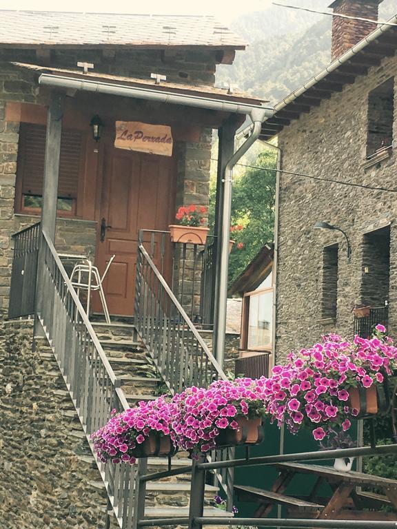 La Perxada De Besoli Areu Exterior photo